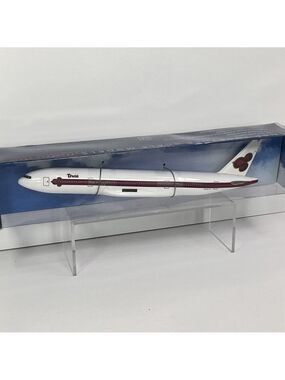 Thai Airways Boeing 777 Snap Together Scale Model Plane PPC * Read NL